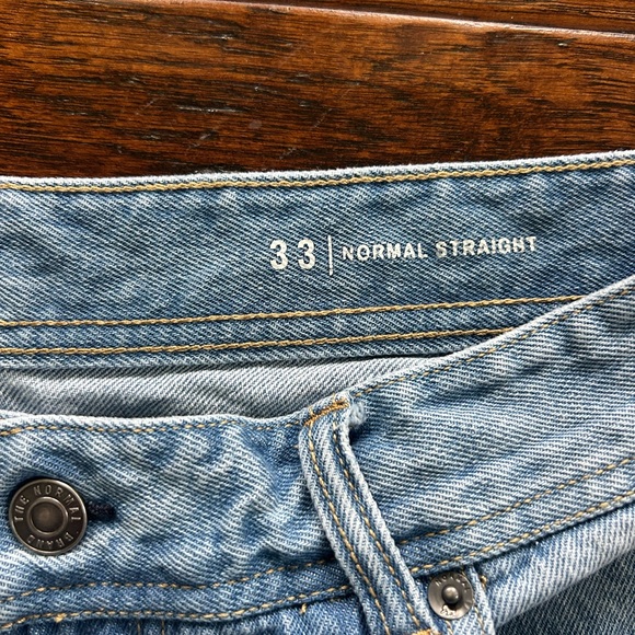 The Normal Brand - Picture 2 of 4